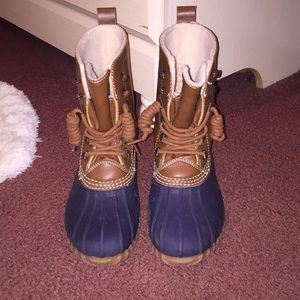 Duck Boots MAKE AN OFFER!